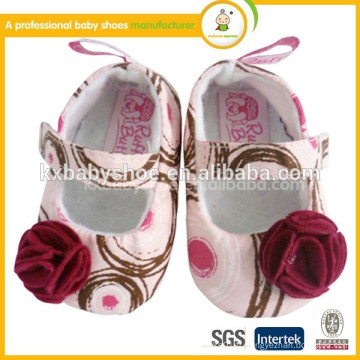 2015 Vente chaude! Lovely chaussures de fleur de fleur de rose, chaussures de bébé bébé chaussures enfant en gros en gros